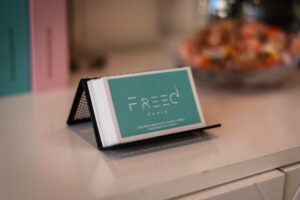 Pourquoi choisir notre centre d’électrolyse Paris